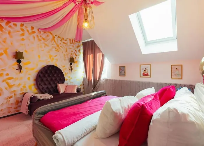 Будинок відпочинку Free Parking-3br-200m2 House-ac-1000m2 Garden Відень